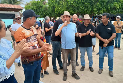 Festa de aniversário de Várzea do Poço - Feira Agropecuária