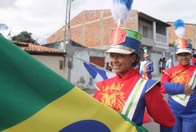 Festa de aniversário de Várzea do Poço - Desfile Cívico